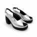 Dámske kožené strieborné slingback sandále na platforme Dámske kožené strieborné slingback sandále na platforme