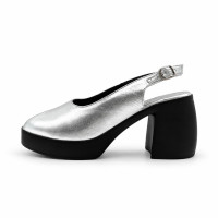 Dámske kožené strieborné slingback sandále na platforme
