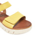 Dámske žlté kožené sandále Tamaris Comfort na platforme Dámske žlté kožené sandále Tamaris Comfort na platforme