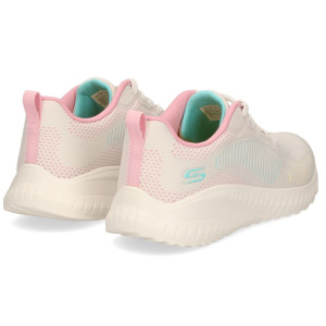 Pohodlné farebné sneakersy Skechers
